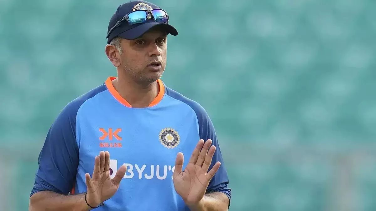 राहुल द्रविड़ बने रहेंगे टीम इंडिया के मुख्य कोच, BCCI ने की अनुबंध विस्तार की घोषणा, द्रविड़ ने दिया धन्यवाद राहुल द्रविड़ बने रहेंगे टीम इंडिया के मुख्य कोच, BCCI ने की अनुबंध विस्तार की घोषणा, द्रविड़ ने दिया धन्यवाद