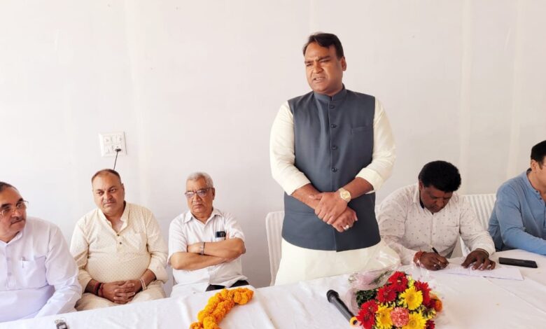 पण्डित दीन दयाल नगर मंडल की संगठनात्मक बैठक आयोजित पण्डित दीन दयाल नगर मंडल की संगठनात्मक बैठक आयोजित