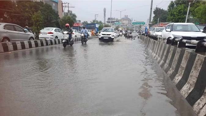 उत्तराखंड में झमाझम बारिश राहत के साथ ही आफत भी उत्तराखंड में झमाझम बारिश राहत के साथ ही आफत भी