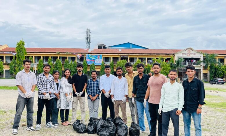 एनएसयूआई ने चलाया सफाई अभियान एनएसयूआई ने चलाया सफाई अभियान