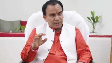 उच्च स्तरीय बैठक में चर्चा के बाद अधिकारियों को दिये शीघ्र भर्ती के निर्देश
