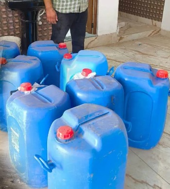 बठिंडा में 28 मौतों के बाद भी इथेनॉल का काला कारोबार जारी, 80 लीटर जब्त; 9 गिरफ्तार बठिंडा में 28 मौतों के बाद भी इथेनॉल का काला कारोबार जारी, 80 लीटर जब्त; 9 गिरफ्तार