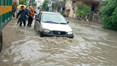 भारी बारिश से बाढ़ जैसे हालात को देखते हुए जोधपुर के सभी सरकारी- निजी स्कूलों में छुट्टी के आदेश जारी