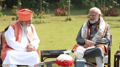 गुरु रविदास जयंती पर पंजाब पहुंचे पीएम मोदी, डेरा सचखंड बल्लां में माथा टेका, आदमपुर एयरपोर्ट को मिला नया नाम
