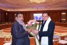 केंद्रीय सड़क परिवहन एवं राजमार्ग मंत्री की अध्यक्षता में आयोजित राष्ट्रीय राजमार्ग परियोजनाओं की हुई समीक्षा