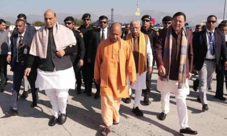 सुरक्षा का कड़ा पहरा: यमकेश्वर और बिथ्याणी में हेलिपैड तैयार, सीएम योगी का पैतृक गांव दौरा आज।