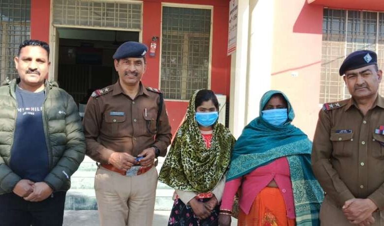 बॉलीवुड स्टार और खाकी का मेल: मनोज बाजपेयी ने ऊधम सिंह नगर एसएसपी की फिटनेस को सराहा।