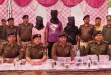 नैनीताल पुलिस की बड़ी कामयाबी: अवैध हथियारों के साथ गिरफ्तार हुए फायरिंग के आरोपी।