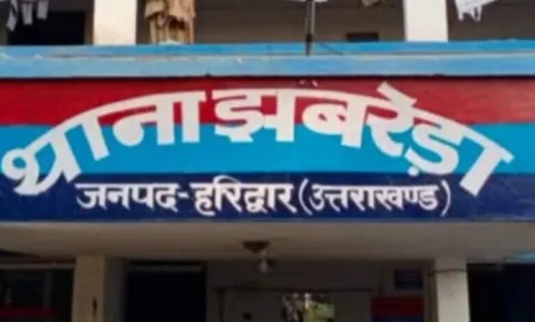 सावधान! दूसरों को बैंक खाता देना पड़ सकता है भारी, रुड़की में ₹2.25 करोड़ के संदिग्ध केस ने मचाया हड़कंप।