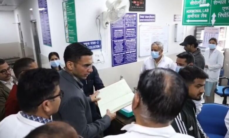 ब्लड बैंक 15 मार्च तक होगा तैयार! डीएम देहरादून ने अधिकारियों को दी सख्त डेडलाइन।