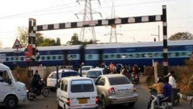 का खतरा: नकरौंदा में कैसे टली रेल दुर्घटना? पूरी रिपोर्ट।