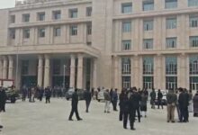 देहरादून कोर्ट परिसर को बम से उड़ाने की धमकी, सुरक्षा एजेंसियां हाई अलर्ट पर।