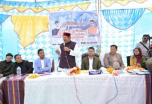 पूर्वी बांगर न्यूज़: मोबाइल नेटवर्क और खराब सड़कों पर डीएम का बड़ा आश्वासन, अधिकारियों को दिए निर्देश।