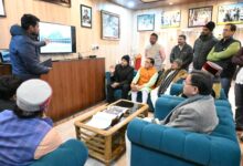 मुख्यमंत्री धामी ने बीआरओ गेस्ट हाउस में बद्रीनाथ धाम मास्टर प्लान की  समीक्षा की