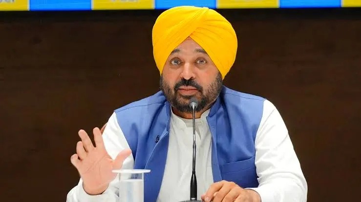भगवंत मान वीडियो विवाद में बड़ा एक्शन, फर्जी फॉरेंसिक रिपोर्ट मामले में दो गिरफ्तार भगवंत मान वीडियो विवाद में बड़ा एक्शन, फर्जी फॉरेंसिक रिपोर्ट मामले में दो गिरफ्तार