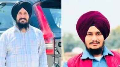Mandi Gobindgarh: गाड़ी ठीक कर रहे दो भाइयों को अज्ञात वाहन ने मारी टक्कर, पुल से 40 फुट नीचे गिरने से मौत Mandi Gobindgarh: गाड़ी ठीक कर रहे दो भाइयों को अज्ञात वाहन ने मारी टक्कर, पुल से 40 फुट नीचे गिरने से मौत