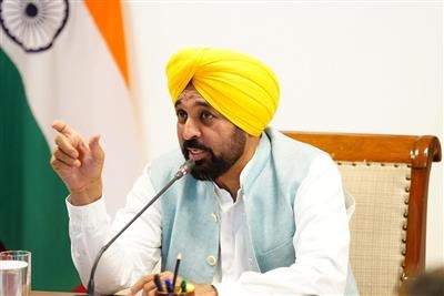 CM भगवंत मान का मानसून मिशन, बाढ़ से बचाव के लिए खरीदी जाएंगी अत्याधुनिक Amphibious मशीनें