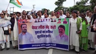 उत्तराखंड पेपर लीक मामला गरमाया, प्रदेशभर में विरोध प्रदर्शन और भूख हड़ताल जारी