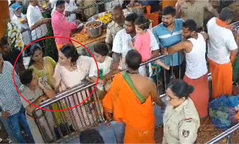 CCTV में कैद हुआ मंदिर का विवाद, BJP विधायक की बेटी और PSI में हाथापाई