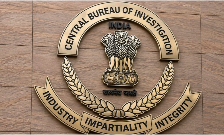 CGST अफसरों पर 1.5 करोड़ की रिश्वत मांगने का आरोप, CBI ने 3 को दबोचा CGST अफसरों पर 1.5 करोड़ की रिश्वत मांगने का आरोप, CBI ने 3 को दबोचा
