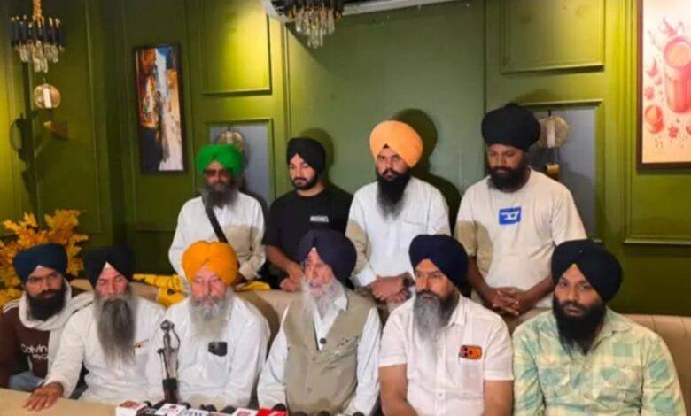 बंदी सिंहों की रिहाई को लेकर सिमरनजीत मान का बड़ा बयान, 21 अगस्त पंजाब बंद का किया समर्थन बंदी सिंहों की रिहाई को लेकर सिमरनजीत मान का बड़ा बयान, 21 अगस्त पंजाब बंद का किया समर्थन