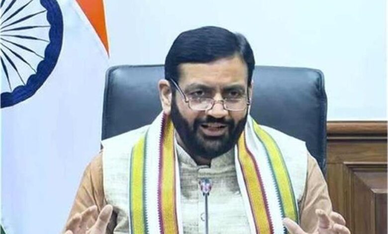 39 शहरों में बनेंगे ट्रांसपोर्ट नगर, 8 हजार एकड़ जमीन जुटाने की तैयारी 39 शहरों में बनेंगे ट्रांसपोर्ट नगर, 8 हजार एकड़ जमीन जुटाने की तैयारी