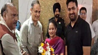 आयुष्मान कार्ड से इलाज को लेकर स्वास्थ्य मंत्री आरती राव का बड़ा आश्वासन, 3 महीने में होगा बकाया भुगतान आयुष्मान कार्ड से इलाज को लेकर स्वास्थ्य मंत्री आरती राव का बड़ा आश्वासन, 3 महीने में होगा बकाया भुगतान