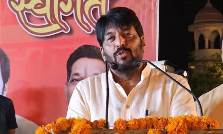 वाटिका रियल एस्टेट केस में ED का एक्शन, पूर्व मंत्री गोपाल कांडा से जुड़े ठिकानों पर छापेमारी वाटिका रियल एस्टेट केस में ED का एक्शन, पूर्व मंत्री गोपाल कांडा से जुड़े ठिकानों पर छापेमारी