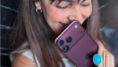 बॉलीवुड पर चढ़ा iPhone 18 Pro का खुमार, सेलेब्स ने सोशल मीडिया पर दिखाई तस्वीरें