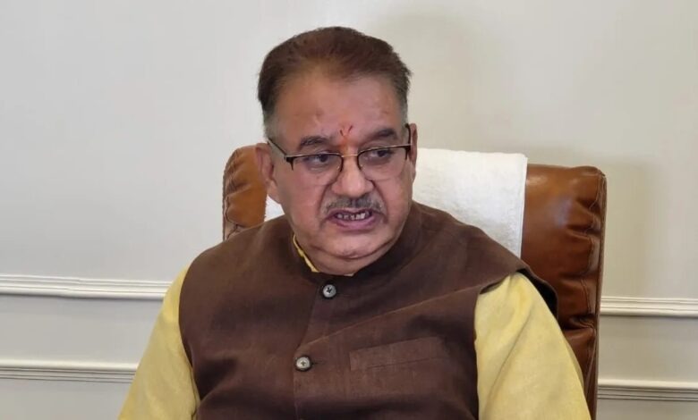 आय से अधिक संपत्ति मामले में गणेश जोशी की बढ़ी कानूनी मुश्किलें? 7 अक्टूबर को फिर सुनवाई आय से अधिक संपत्ति मामले में गणेश जोशी की बढ़ी कानूनी मुश्किलें? 7 अक्टूबर को फिर सुनवाई