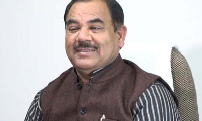 उत्तराखंड में हरक सिंह रावत के बयान पर सियासी तकरार, भाजपा ने उठाया परिवार का मुद्दा