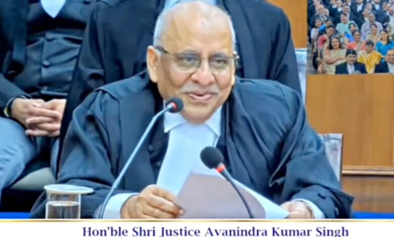 रिटायरमेंट के दिन सामने आई जस्टिस अवनीन्द्र सिंह की दरियादिली, करोड़ों नहीं तो 1.01 करोड़ करेंगे दान रिटायरमेंट के दिन सामने आई जस्टिस अवनीन्द्र सिंह की दरियादिली, करोड़ों नहीं तो 1.01 करोड़ करेंगे दान