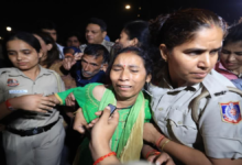 अंकिता भंडारी के माता-पिता को दिल्ली में हिरासत में लिया गया, इंडिया गेट पर धरना देने के दौरान पुलिस की कार्रवाई